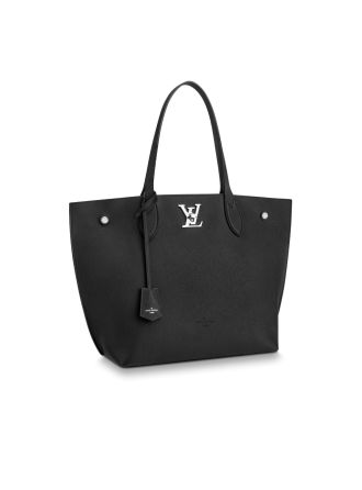 #M55028 Louis Vuitton 2018 Premium Lockme Go
