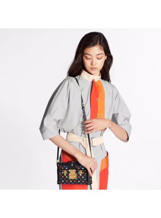 #M57454 Louis Vuitton Game On Monogram Canvas Petite Malle