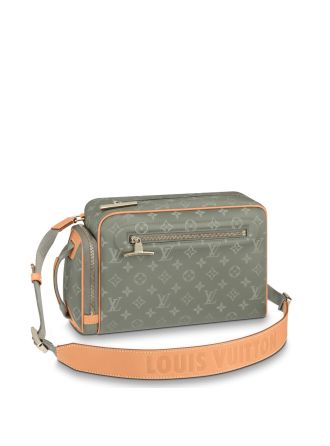 #M43884 Louis Vuitton 2018 Men Camera Bag-Monogram Titanium