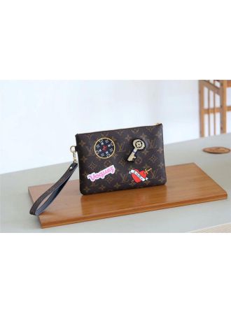 #M63447 Louis Vuitton Fall-Winter 2018 City Pouch-Monogram canvas