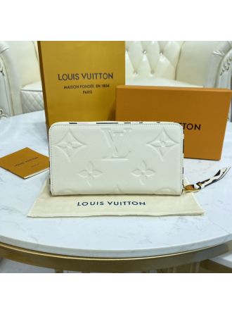 #M80685 Louis Vuitton Wild at Heart Zippy Wallet